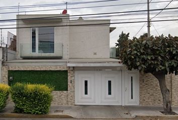 Casa en  Calle Heliópolis, Claveria, Ciudad De México, Cdmx, México