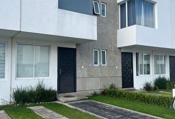 Casa en condominio en  Privada Capulin, Mz 005, Bosques Ica Residencial, San Luis Mextepec, Estado De México, México