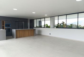 Apartment for rent in Provenza, Medellín