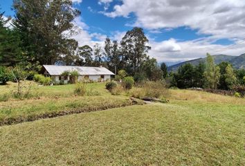 Terreno Comercial en  Campamento Nueva Vida - La Merced, Quito, Ecuador