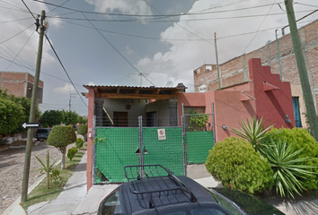 Casa en  C. Veta San Nicolás 1, Fraccionamiento Martires 22 De Abril, 36257 Yerbabuena, Gto., México