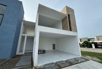 Casa en fraccionamiento en  Lomas Del Dorado, Sm Km 9, Boca Del Río, Veracruz, México