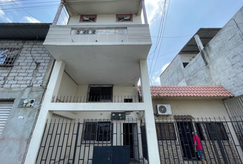 Casa en  Francisco De Marcos, Guayaquil, Ecuador