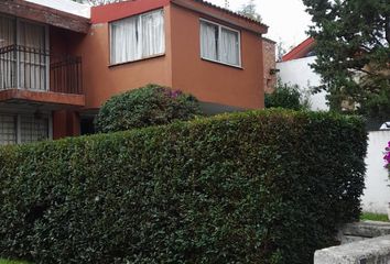 Casa en  Paseo De La Alteña, Lomas Verdes Alteña Iii, Naucalpan De Juárez, Estado De México, México