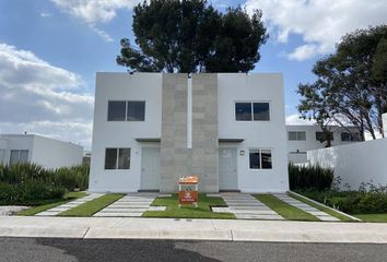 Casa en fraccionamiento en  Privada Galápagos, Encinos, Condominio Galápagos, El Marqués, Querétaro, Mex