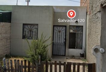 Casa en  Circuito El Salvador 120, Hacienda Santa Fe, Jalisco, México