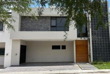 Casa en fraccionamiento en  Lomas Del Molino Iv, Guanajuato, México