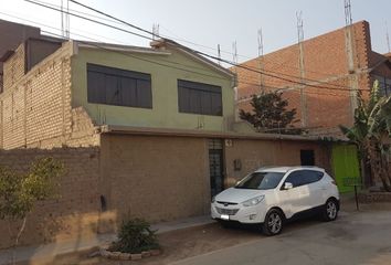 Casa en  Calle Cinco, Puente Piedra, Lima, 15121, Per