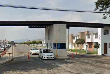 Casa en fraccionamiento en  Avenida Libertad, Magisterial, Santiago Tianguistenco De Galeana, Estado De México, México