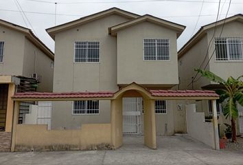 Casa en  W2qg+98v, Calle 29 N-o, Guayaquil, Ecuador