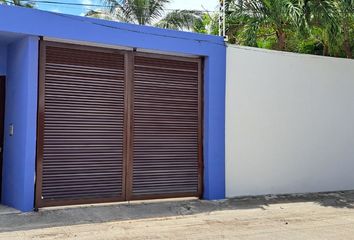 Casa en  Calle Sierra Madre, Álamos, Cancún, Benito Juárez, Quintana Roo, 77560, Mex