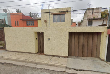 Casa en  Bugambilia Naranja, Bugambilias, 68010 Oaxaca De Juárez, Oax., México