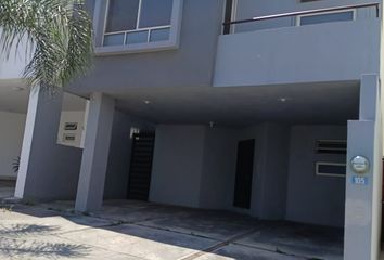 Casa en fraccionamiento en  La Rioja Privada Residencial 1era. Etapa, Monterrey