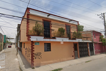 Casa en  2 De Abril 326, Felipe Carrillo Puerto, 76138 Santiago De Querétaro, Qro., México