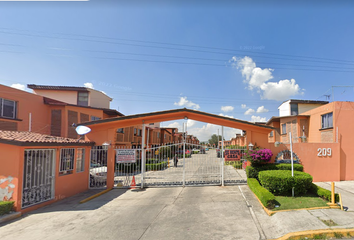 Casa en fraccionamiento en  José Martí 209, Delegación San Lorenzo Tepaltitlán I, Barrio De Tlacopa, 50010 Toluca De Lerdo, Estado De México, México