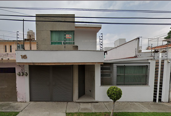 Casa en  Adolfo Lopez Mateos 16, Las Acacias, 52978 Cdad. López Mateos, Méx., México