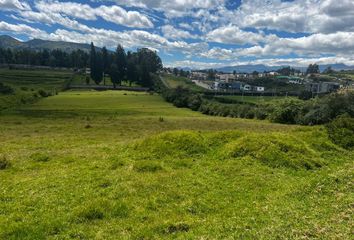 Terreno Comercial en  Avenida General Rumiñahui, Quito, Ecuador