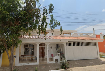 Casa en  Valle De Matamoros, Valle Dorado Ll, Mazatlán, Sinaloa, México