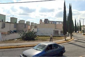 Casa en condominio en  Cto. De Los Robles, Los Álamos Ii, Estado De México, México