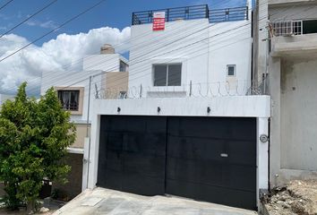 Casa en  Polluelos, Las Águilas, Tuxtla Gutiérrez, Chiapas, México