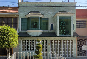 Casa en  Av. Circunvalación Ote. 135, Jardines De Santa Clara, 55450 Ecatepec De Morelos, Méx., México