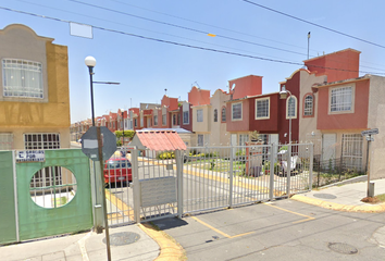 Casa en  Av Simon Bolívar 13, Mz 009, Fraccionamiento Las Americas, Las Américas, 55076 Ecatepec De Morelos, Estado De México, México