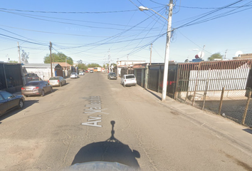 Casa en  Av. Vallecitos, Real Del Río, Mexicali, B.c., México