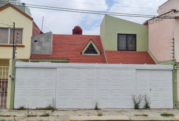 Casa en fraccionamiento en  San José Vista Hermosa, Puebla De Zaragoza, Puebla, México