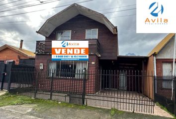 Casa en  Calle Los Pensamientos 42, Pucón, Cautín, La Araucanía, 4920884, Chl