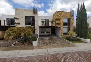 Casa en  Fraccionamiento Cumbres Del Lago, Municipio De Querétaro