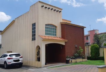 Casa en fraccionamiento en  Hacienda Del Bosque, Santiaguito, Metepec, Estado De México, México