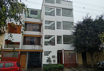 Departamento en  Jirón Luis Dextre Echaiz, Santiago De Surco, Lima, 15056, Per