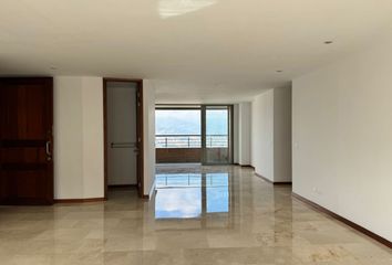 Apartamento en  El Tesoro, Medellín