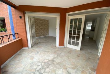 Apartamento en  Cra. 102 #15a-55, Ciudad Jardín, Cali, Valle Del Cauca, Colombia