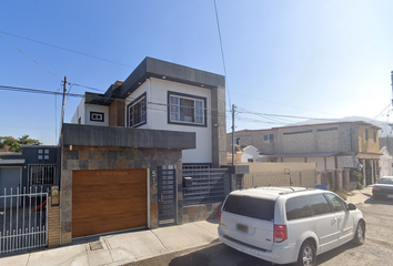 Casa en  Paseo De Las Cumbres, Villa Bonita, Ensenada, Baja California, México