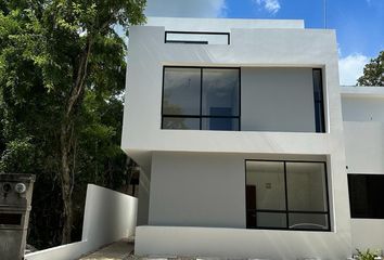 Casa en  Residencial Puntavista, Joaquín Zetina Gasca, Puerto Morelos, Quintana Roo, México