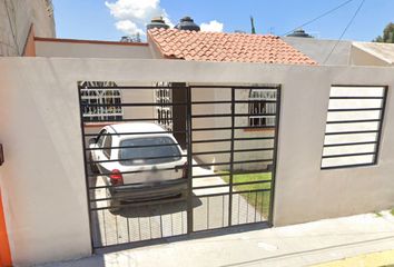 Casa en fraccionamiento en  Calle Ebano 137, Residencial Arboledas, Estado De Hidalgo, México