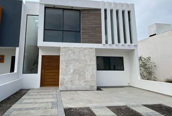 Casa en  Grand Juriquilla, Boulevard Grand, Real De Juriquilla, Juriquilla, Querétaro, México