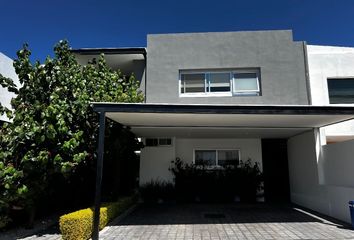 Casa en  Lomas De Juriquilla, Misión De San Francisco, Fracc. Lomas De Juriquilla, Santa Rosa Jáuregui, Querétaro, México