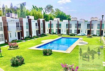 Casa en condominio en  Lomas De Jiutepec, Jiutepec, Morelos, México