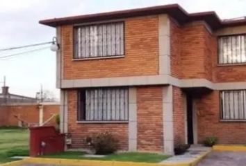 Casa en  Privada Pedro Ascencio 112, Mz 027, Barrio, Santa Cruz, Metepec, Estado De México, México