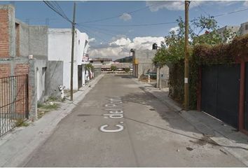 Casa en  Calle Del Portal, Campestre Tarímbaro, Michoacán, México