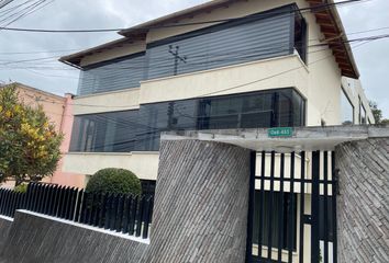 Departamento en  Calle T, El Condado, Quito, Ecuador