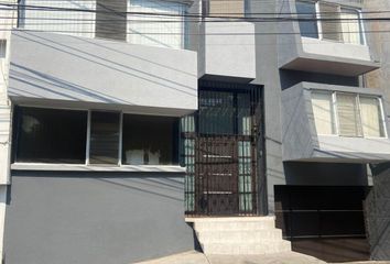 Casa en  Haendel, Residencial Bosques, Morelia, Michoacán, México