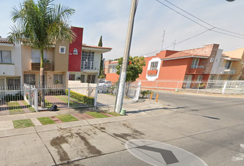 Casa en  Calz. De Las Flores 179, 45130 Zapopan, Jal., México