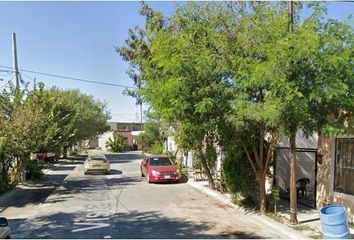 Casa en  Calle Vista Del Amanecer, Vistas Del Rio, Ciudad Benito Juárez, Nuevo León, México