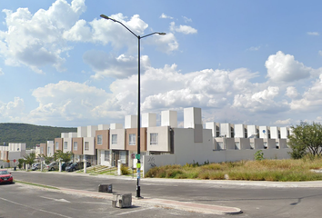 Casa en  Av. Cantera, Santiago De Querétaro, Querétaro, México