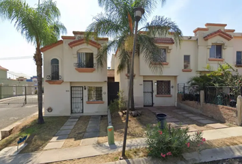 Casa en  Calle Río Agua Naval 1673, Coyula, Jalisco, México