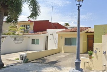 Casa en  Río Rhin 171, Fovissste 100, Fluvial Vallarta, Puerto Vallarta, Jalisco, México