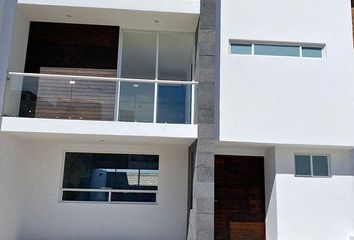 Casa en fraccionamiento en  Cañadas Del Lago, Corregidora, Querétaro